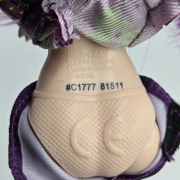 Disney Descendants 2 Mal Isle Of The Lost Doll 2014 With Purple Hair - Picture 4 of 6